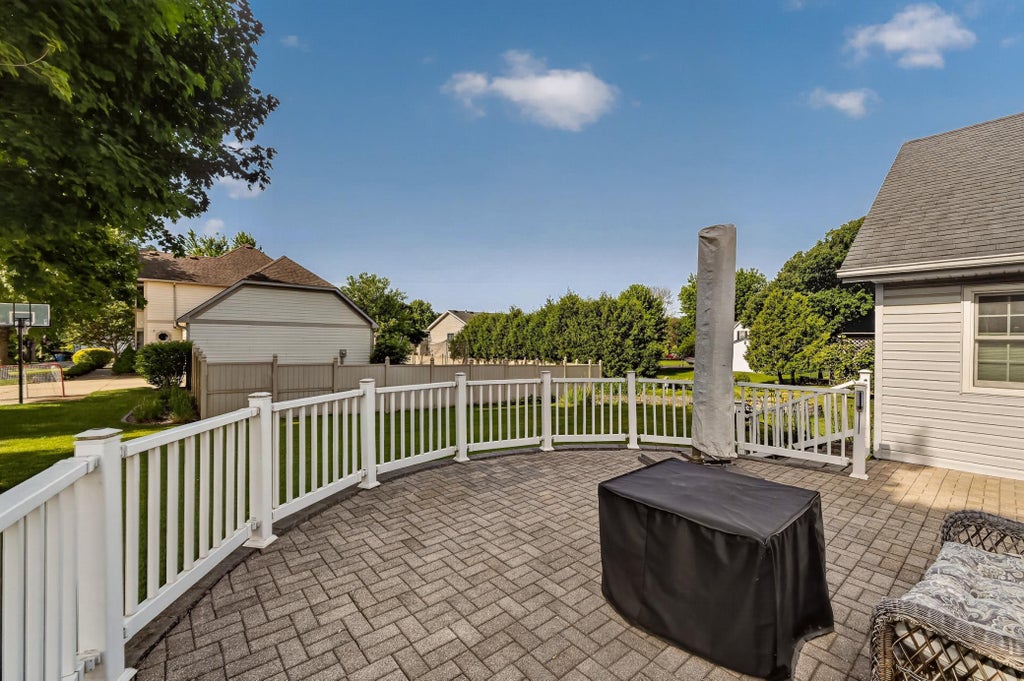 Photo of 525 16th Street SW, Owatonna, MN 55060 (MLS # 7094504)