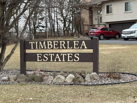 2303 Amberwood Drive Woodbury MN 55125