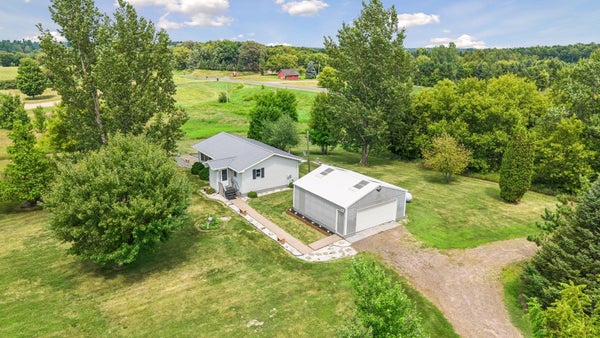 13422 COUNTY LINE RD, GRANTSBURG, WI 54840 - Image 98c8bcdcdc4d69f2122ad81bbba2fdb4/1345689131