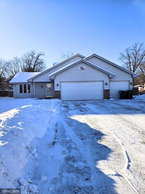 23152 Gladiola Street NW Saint Francis MN 55070