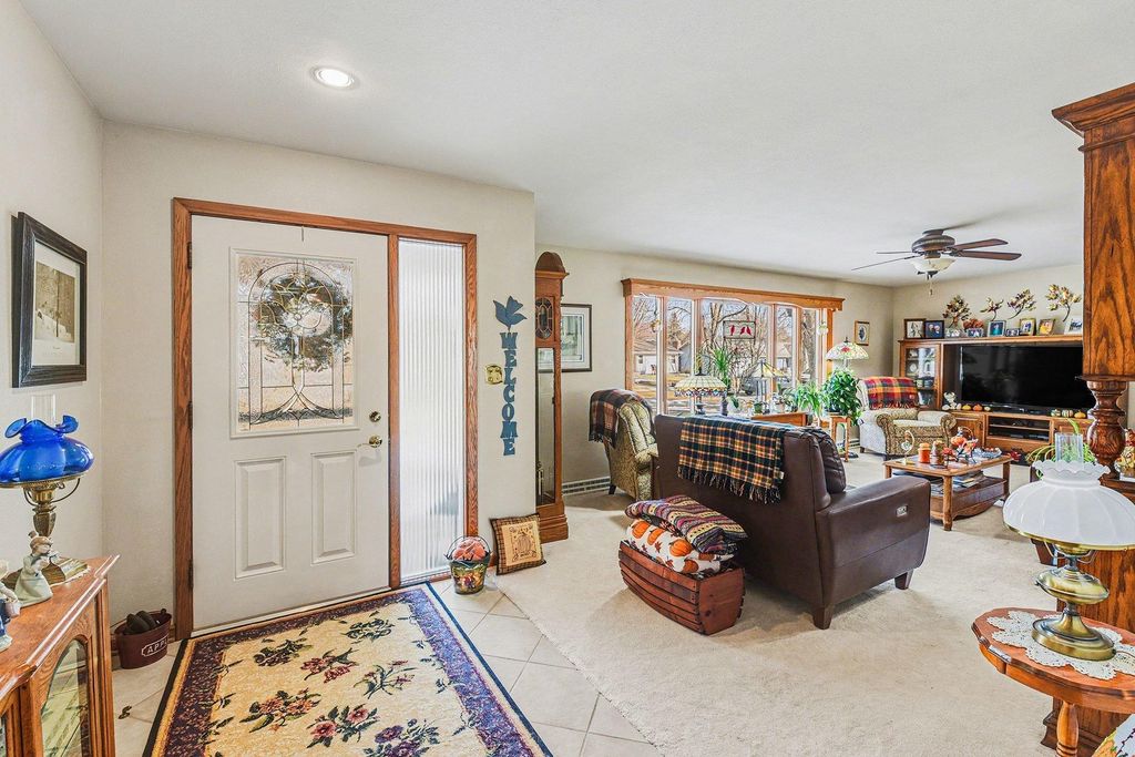 Photo of 417 S Fairview Drive, Luverne, MN 56156 (MLS # 7014745)