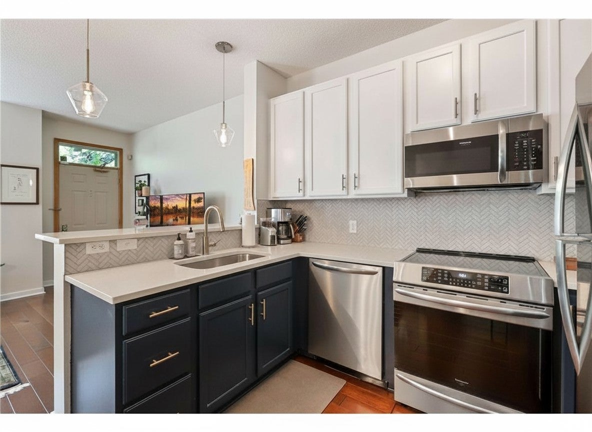 615 N 1st Street 115