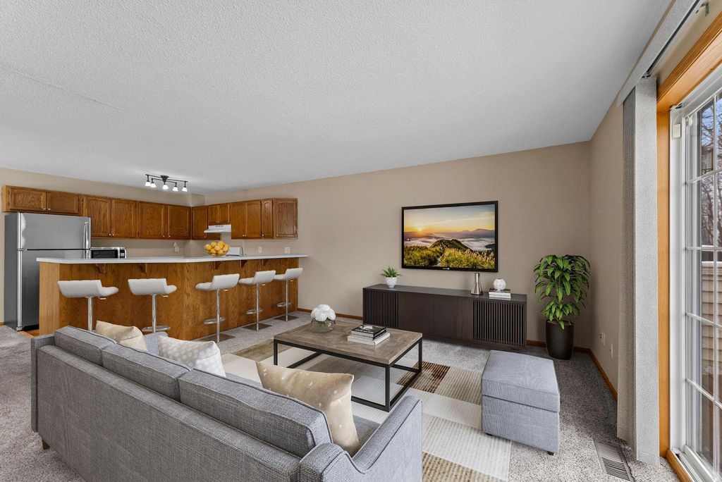 Photo of 356 Gironde Court, Woodbury, MN 55125 (MLS # 7006269)