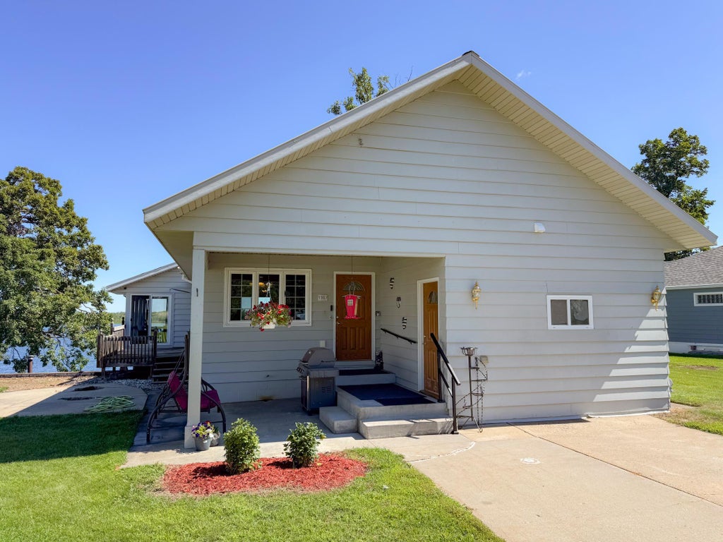 Photo of 1907 S Lake Irving Drive SW, Bemidji, MN 56601 (MLS # 7124359)
