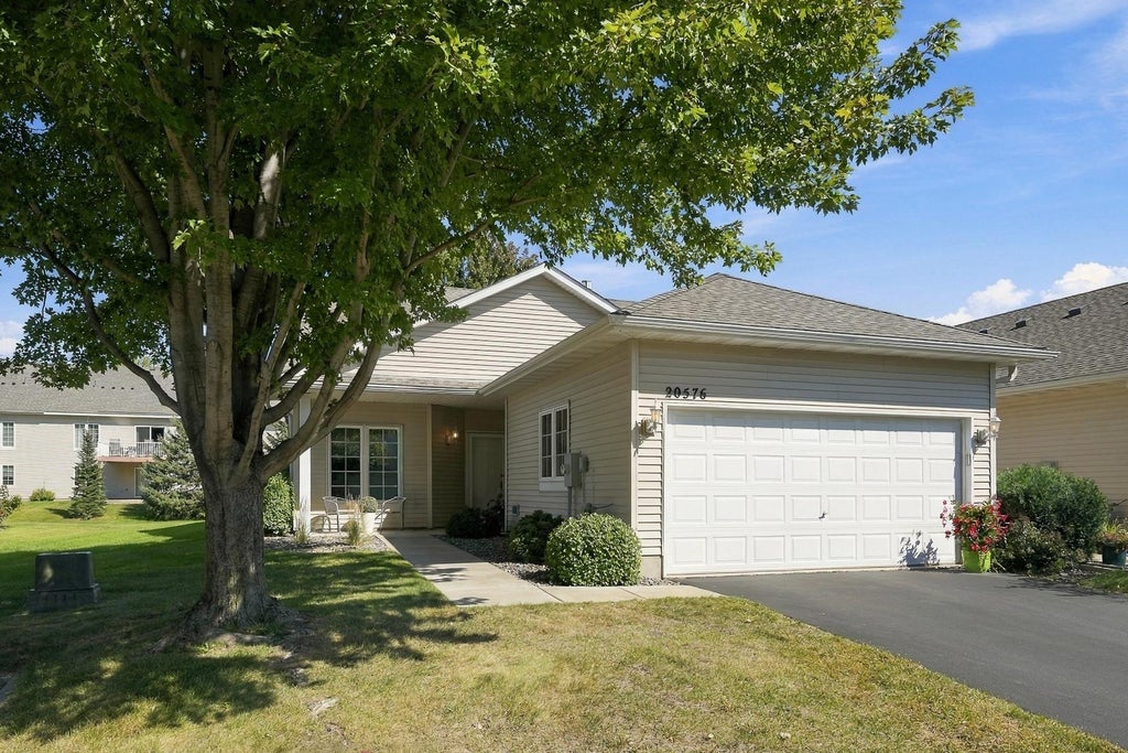 Photo of 20576 Cypress Drive, Farmington, MN 55024 (MLS # 7143398)
