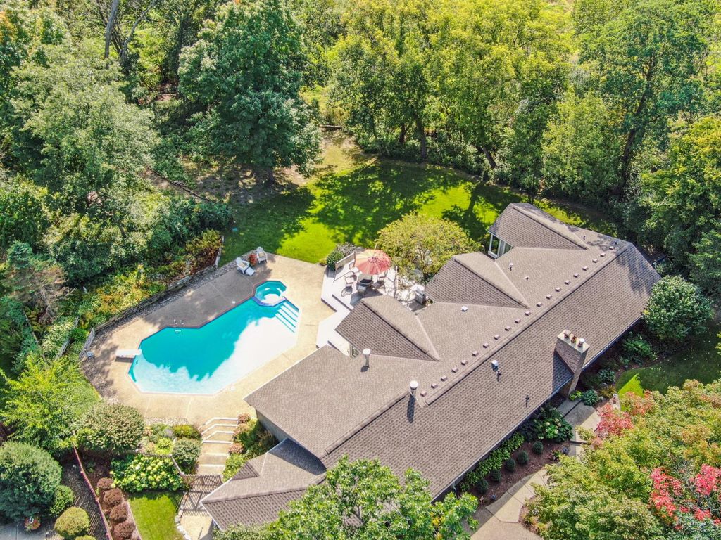 Photo of 4645 Eastwood Road, Minnetonka, MN 55345 (MLS # 6769656)