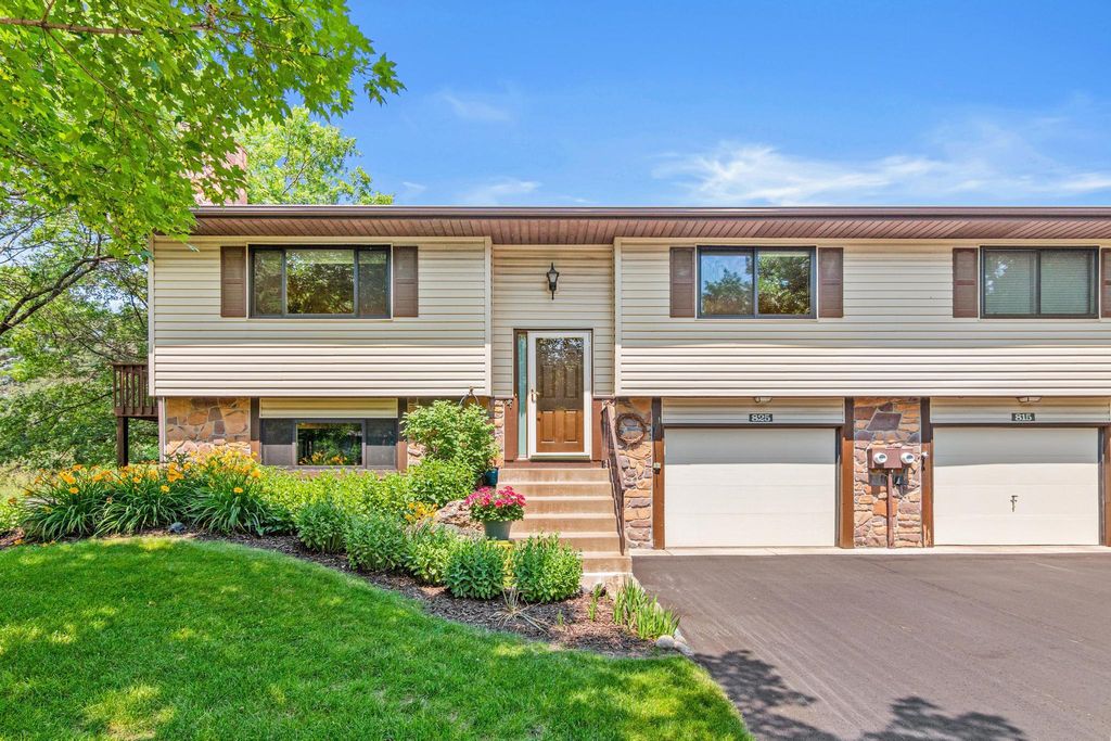 Photo of 825 Martha Lake Court, Shoreview, MN 55126 (MLS # 7081572)