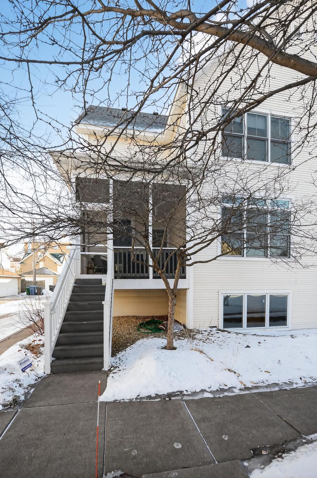 Photo of 2433 Columbus Court, Minneapolis, MN 55404 (MLS # 7014390)