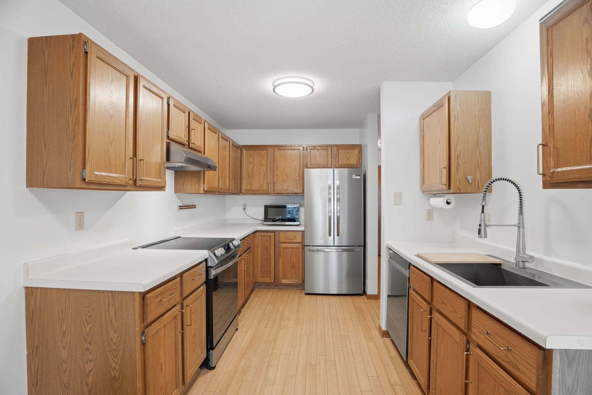 32 11th Avenue S 303