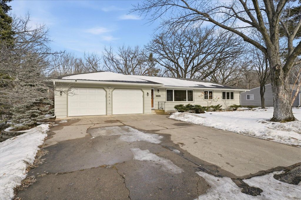 Photo of 14812 Belvoir Drive, Minnetonka, MN 55345 (MLS # 6802101)