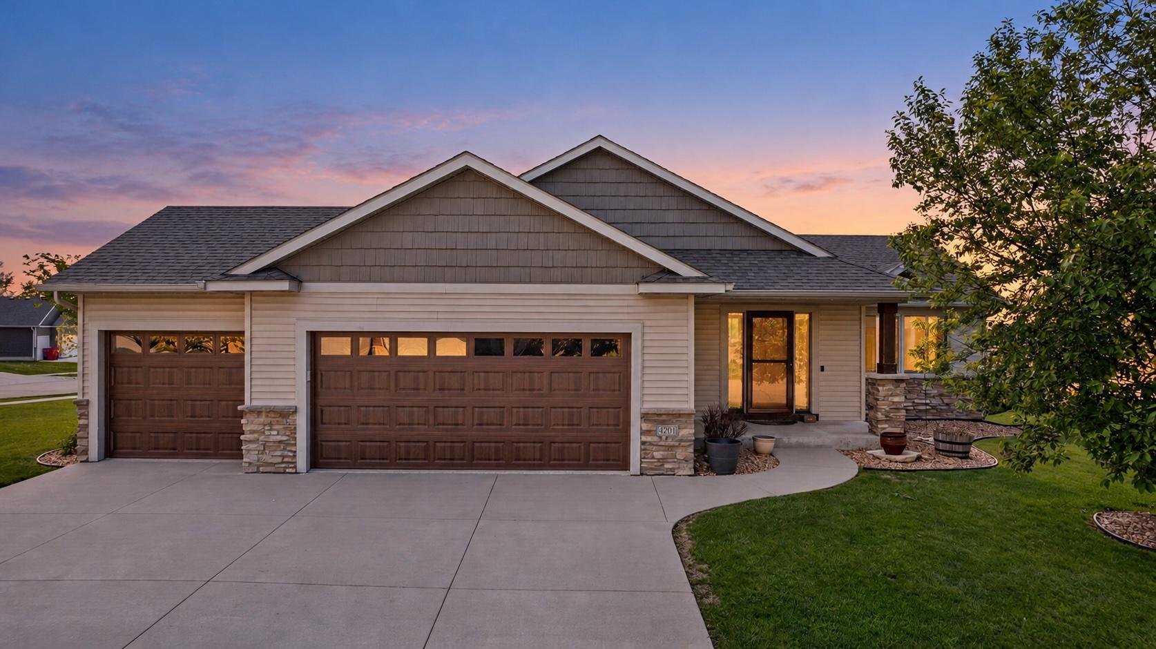 4201 Dodge Lane NE