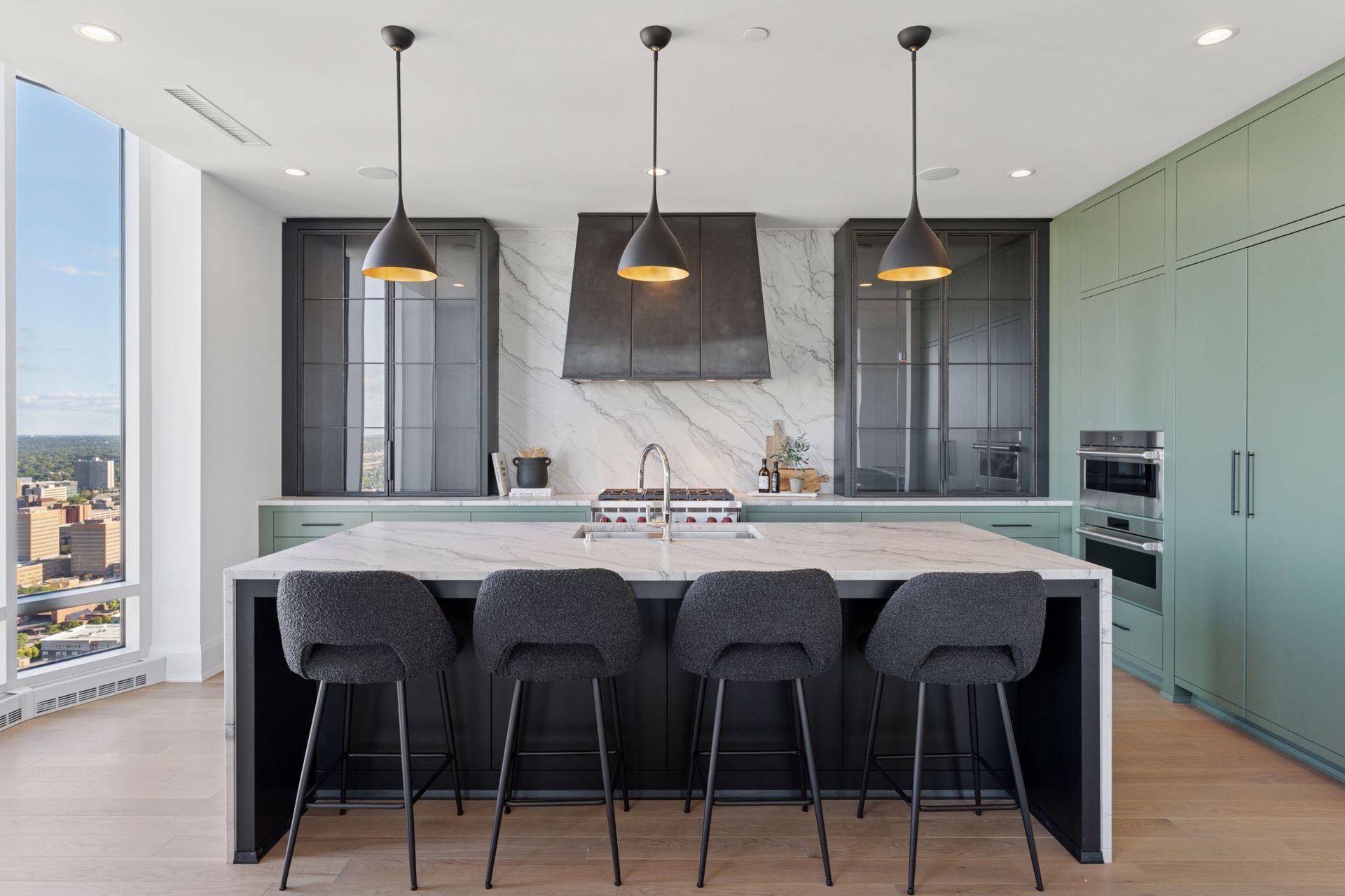 1111 W River Parkway 35C