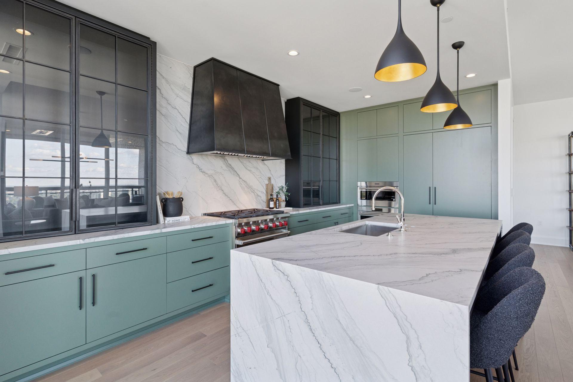 1111 W River Parkway 35C