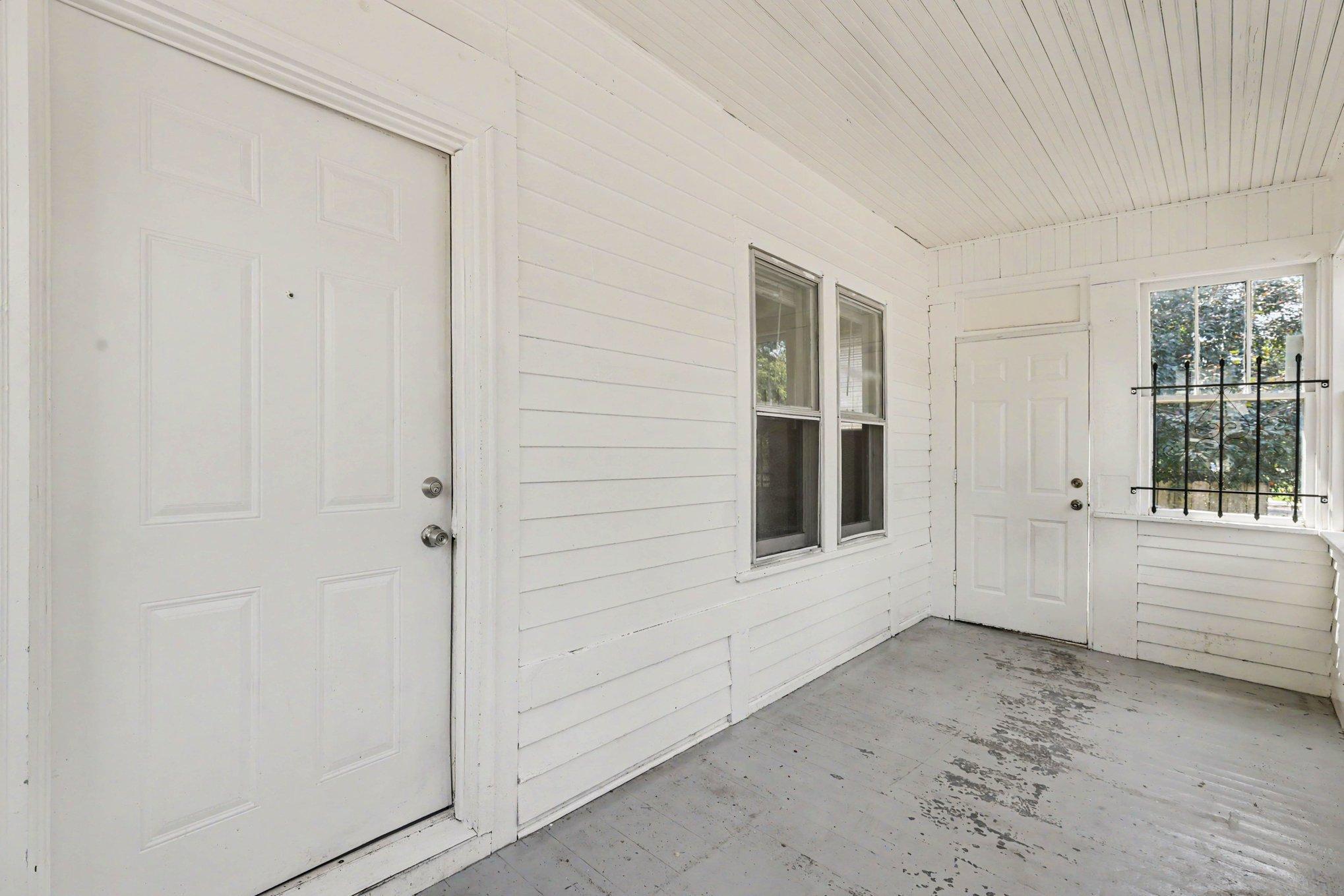 498 Beaumont Street