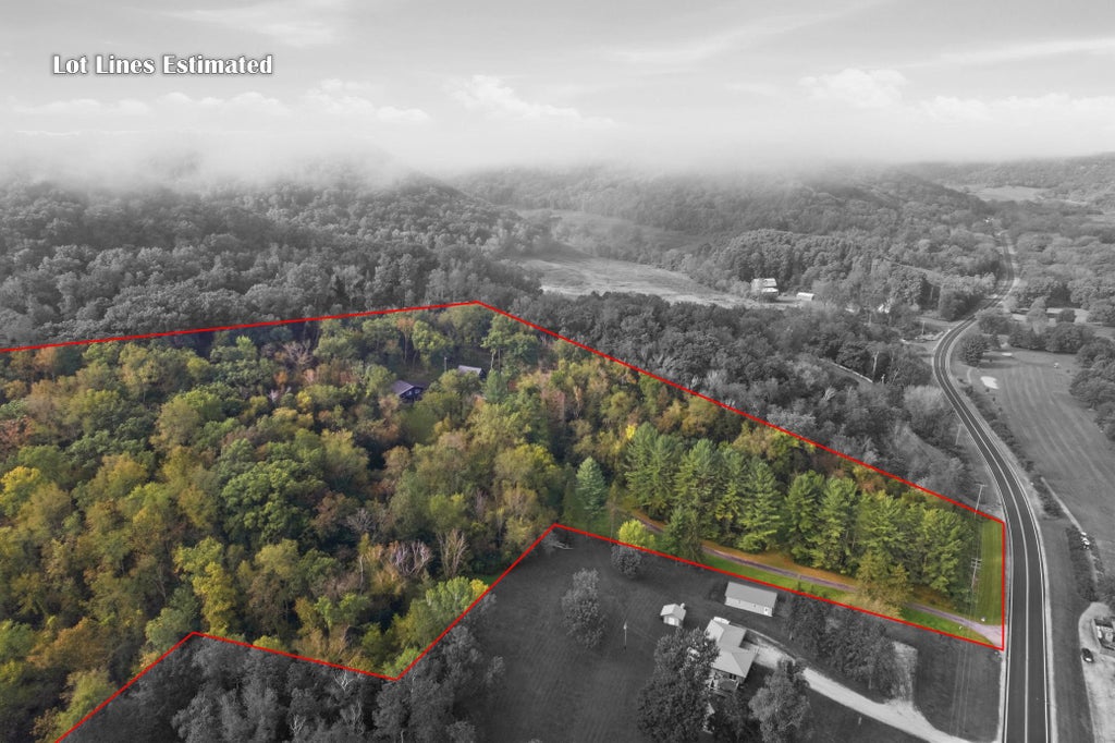 Photo of 25098 County Road 9, Winona, MN 55987 (MLS # 7145333)