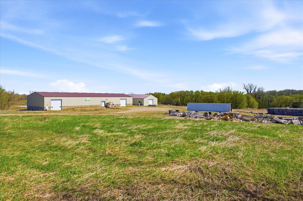 Photo of 24104 755th Avenue, Albert Lea, MN 56007 (MLS # 7052840)