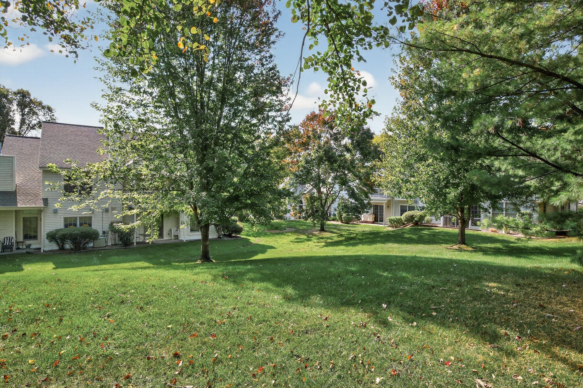 Bloomington, Minnesota 55438, United States, 3 Bedrooms Bedrooms, ,3 BathroomsBathrooms,Residential,Pending Sale,223281