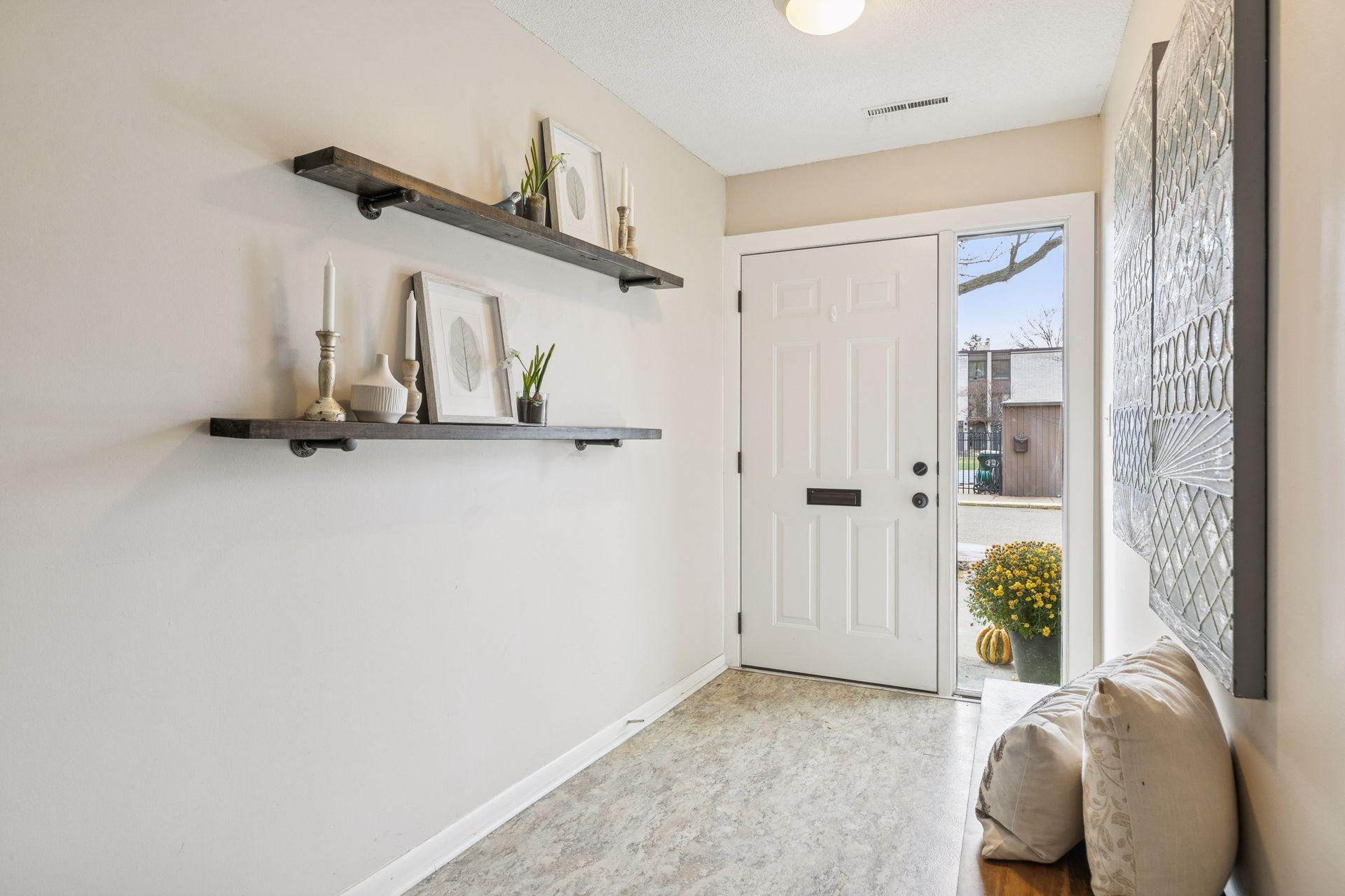 125 Mcknight Road N K