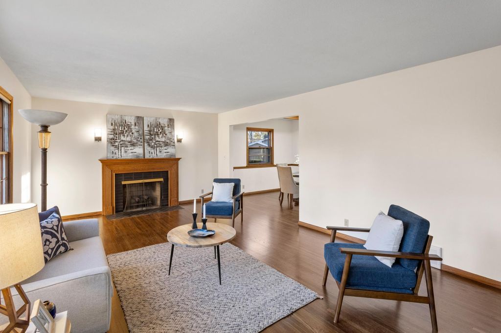 Photo of 101 Heritage Circle N, Burnsville, MN 55337 (MLS # 7007658)