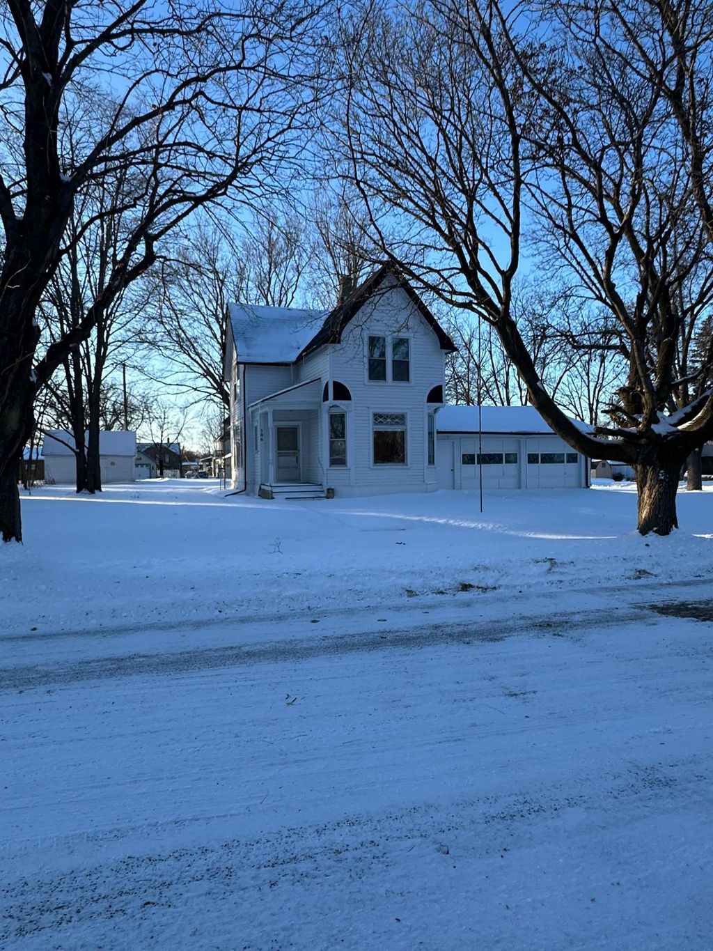 Photo of 106 N Park Street, Hendricks, MN 56136 (MLS # 6824819)