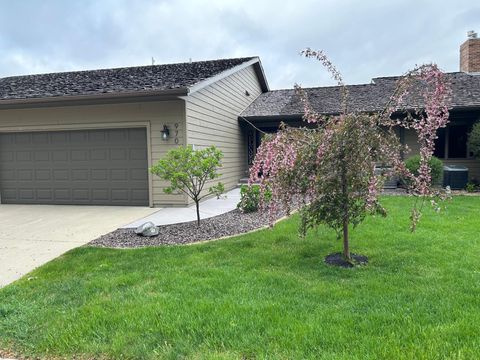 Photo of 970 Rolling Greens Lane NW, Hutchinson, MN 55350 (MLS # 7064707)