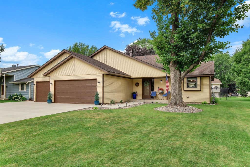 Photo of 15475 Danville Avenue W, Rosemount, MN 55068 (MLS # 7104676)