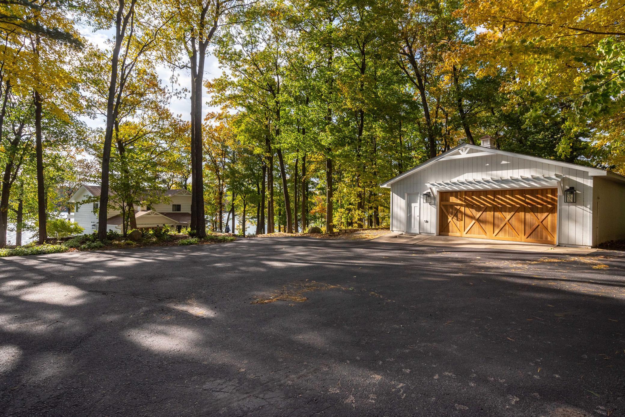 1339 Hungerford Point