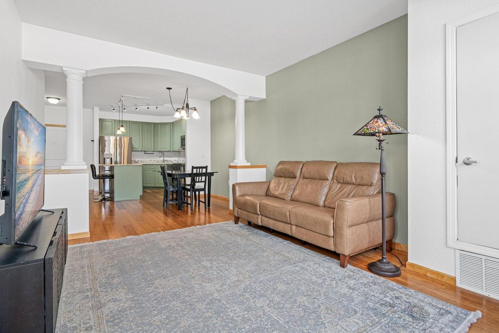Photo of 1800 Graham Avenue #121, Saint Paul, MN 55116 (MLS # 7065373)