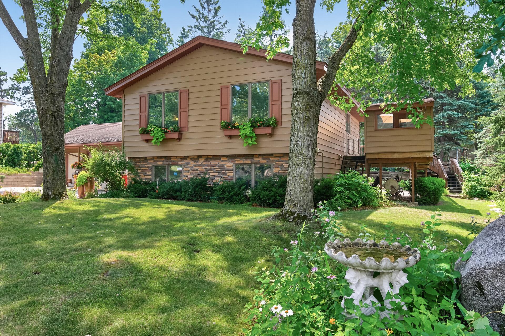 1838 Kathryn Circle