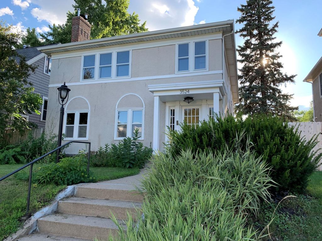 Photo of 3524 Lyndale Avenue S, Minneapolis, MN 55408 (MLS # 7051709)