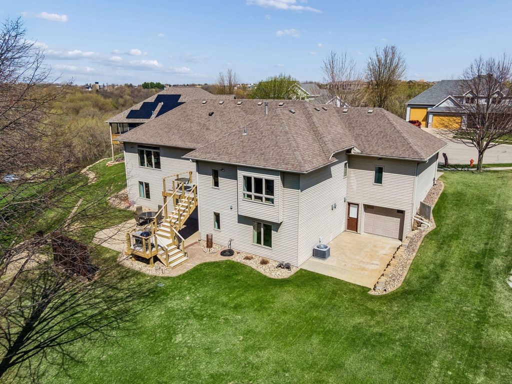 Photo of 2708 Century Lane NE, Rochester, MN 55906 (MLS # 7057351)