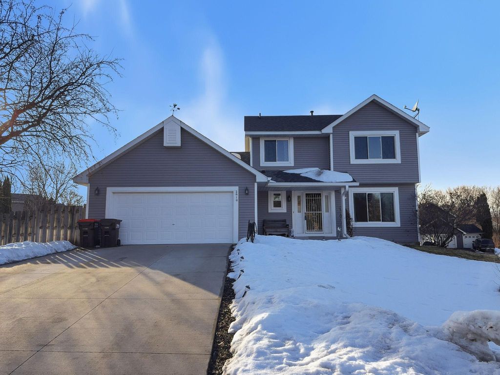 Photo of 2610 Hydram Avenue N, Oakdale, MN 55128 (MLS # 7021537)