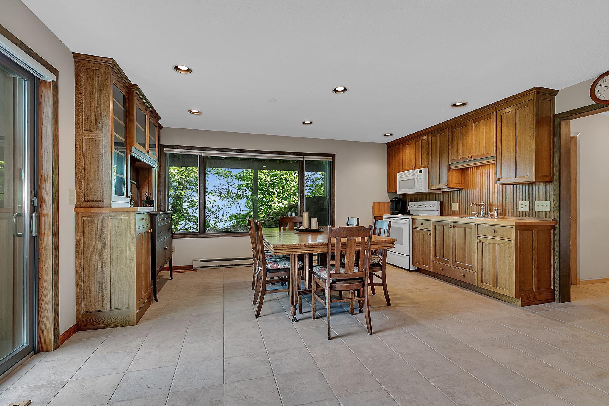 10604 Montgomery Ave NW, Annandale, MN, 55302, USA, 4 Bedrooms Bedrooms, ,3 BathroomsBathrooms,Residential,Active,10604 Montgomery Ave NW,7053954
