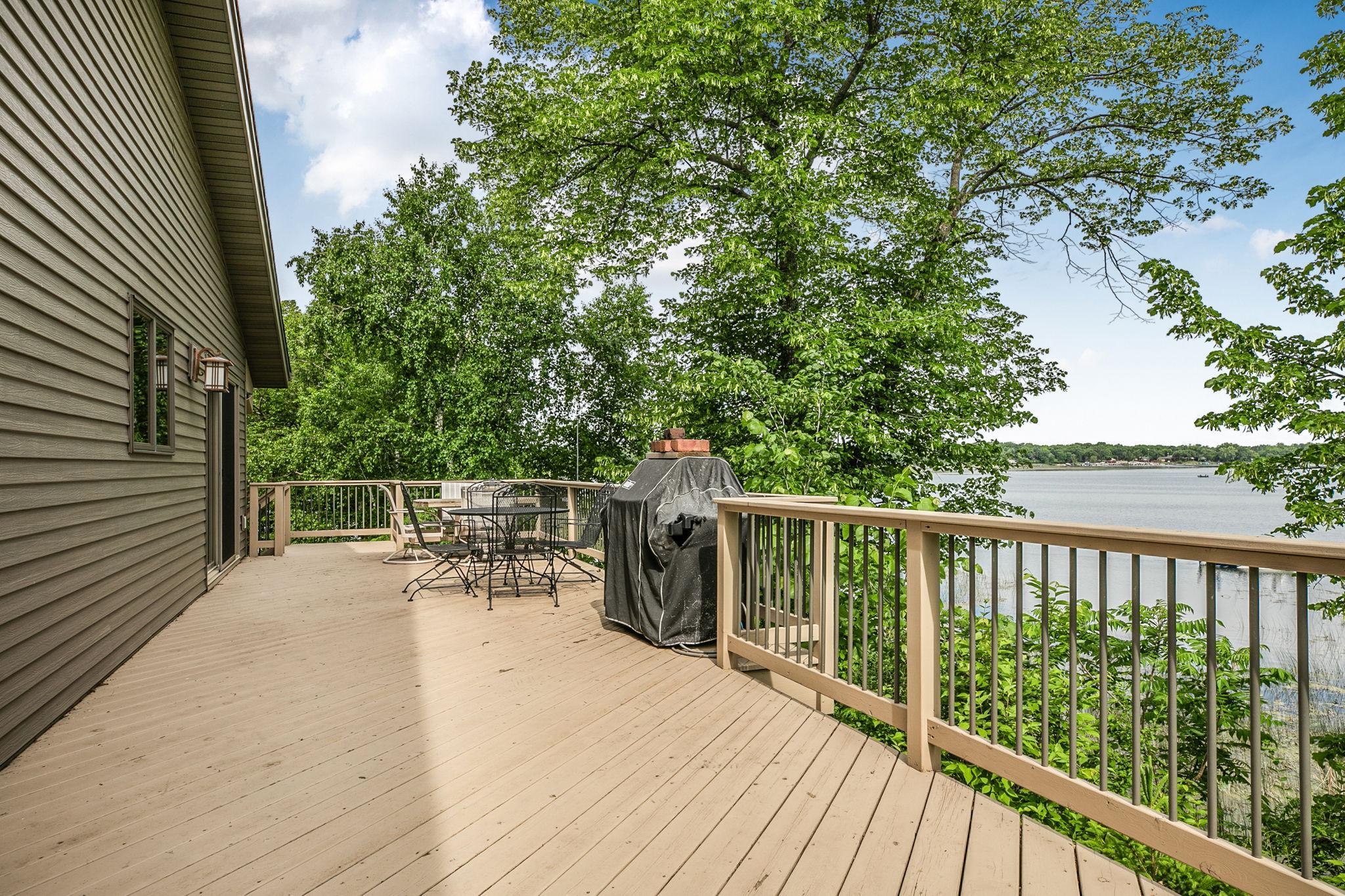 10604 Montgomery Ave NW, Annandale, MN, 55302, USA, 4 Bedrooms Bedrooms, ,3 BathroomsBathrooms,Residential,Active,10604 Montgomery Ave NW,7053954