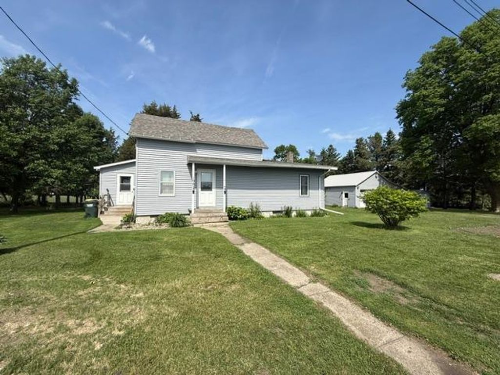 Photo of 106 Boulevard Street, Belview, MN 56214 (MLS # 7082876)
