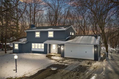 18215 19th Avenue N Plymouth MN 55447