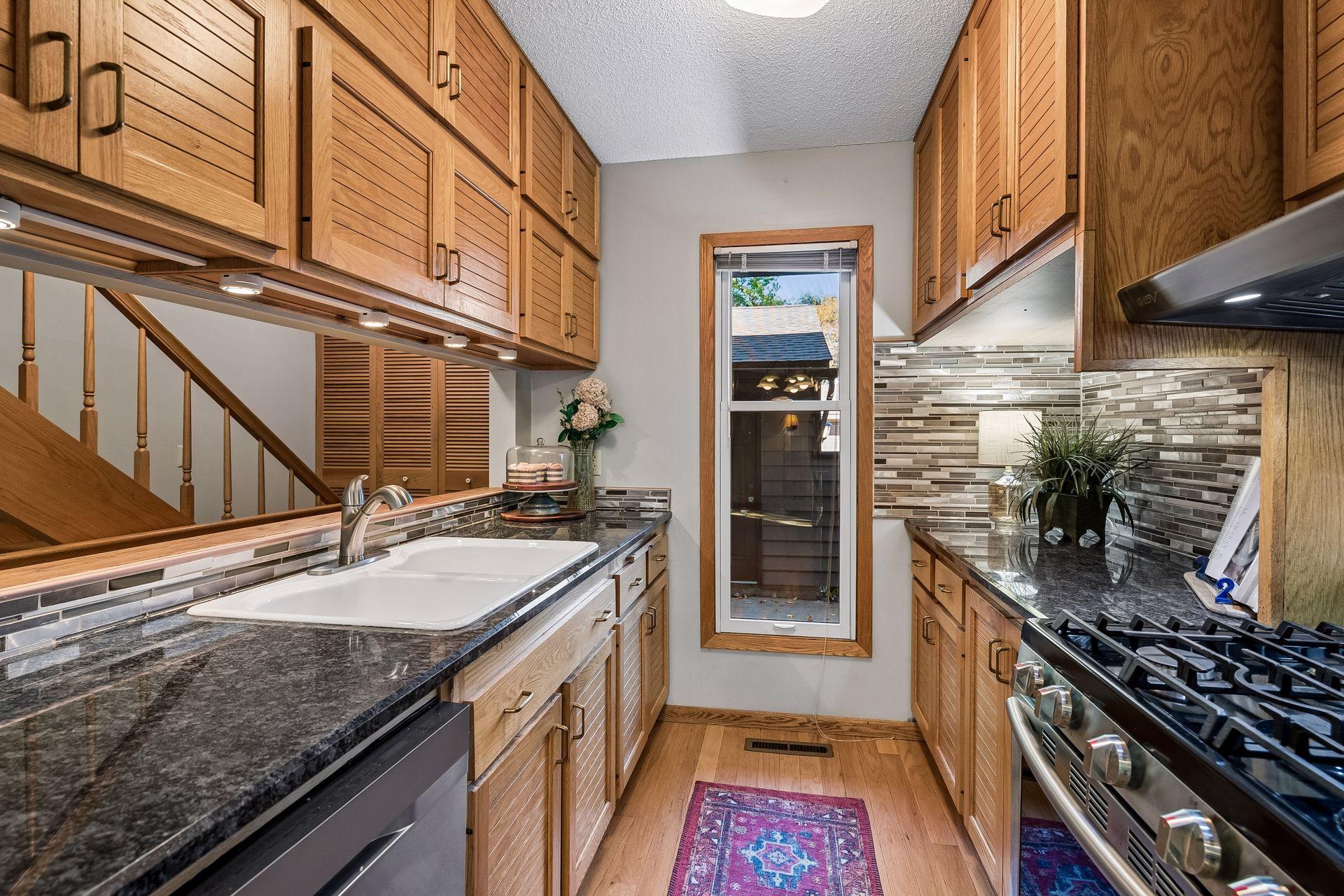 234 8th Street SE