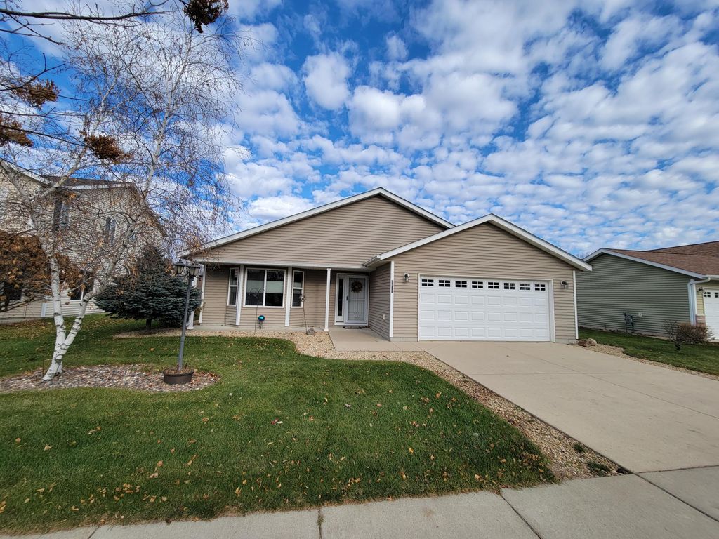 Photo of 6827 22nd Street N, Saint Cloud, MN 56303 (MLS # 6822715)