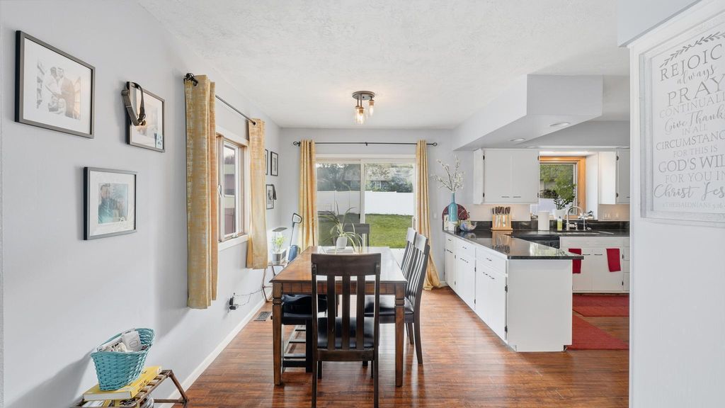 Photo of 103 Calm Court, Mapleton, MN 56065 (MLS # 7008785)