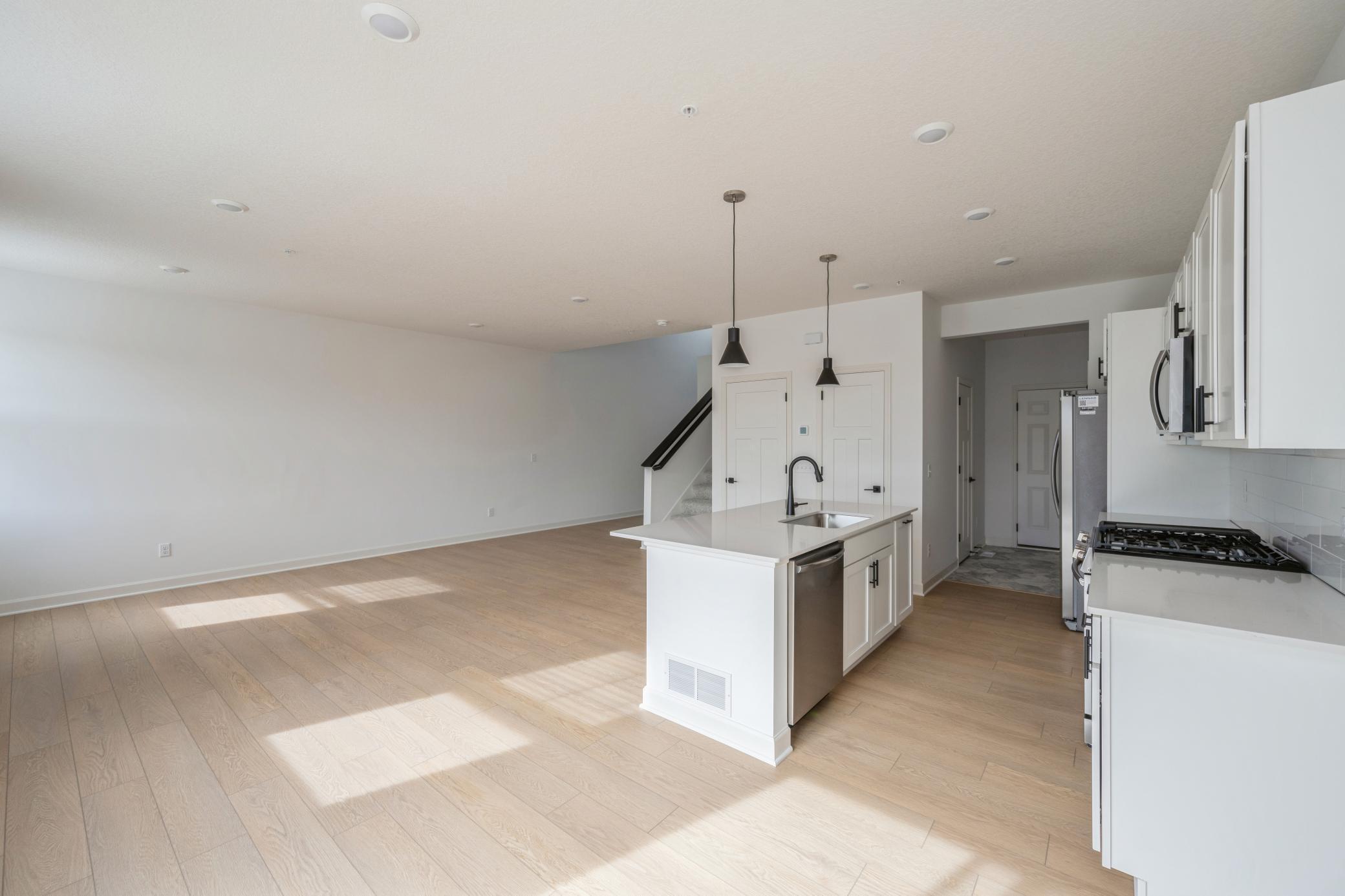 1712 Tyrone Drive
