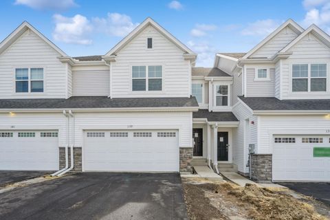 1712 Tyrone Drive Shakopee MN 55379