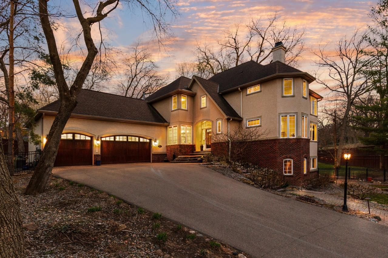 4251 Manor Court Road