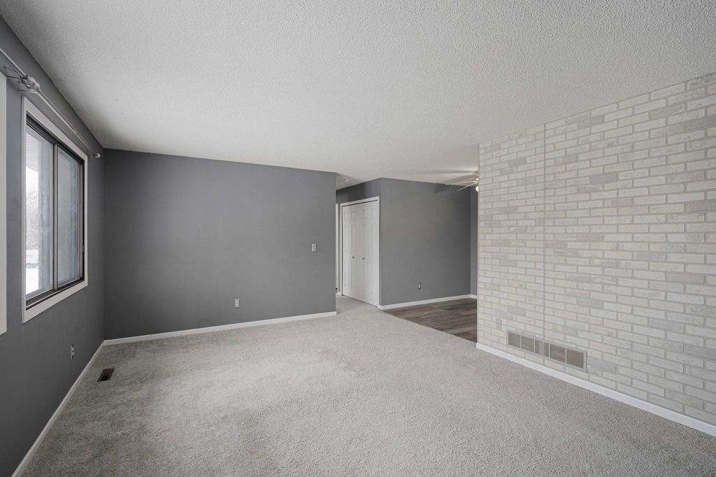 Photo of 6608 83 Circle N, Brooklyn Park, MN 55445 (MLS # 6825786)