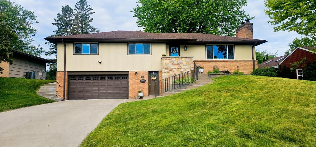 Photo of 3404 Skycroft Drive, Saint Anthony, MN 55418 (MLS # 7098140)