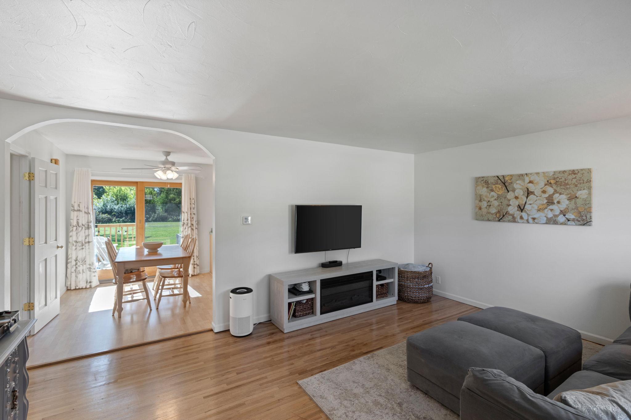 7342 Upper 139th Street W