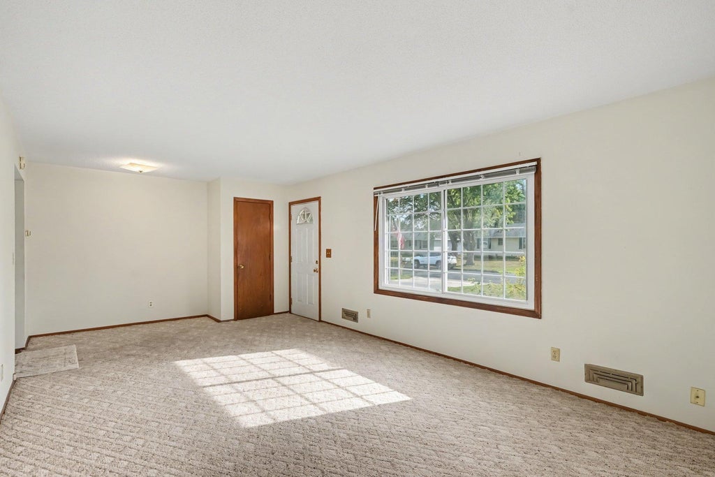 Photo of 14669 Danbury Avenue W, Rosemount, MN 55068 (MLS # 7165554)