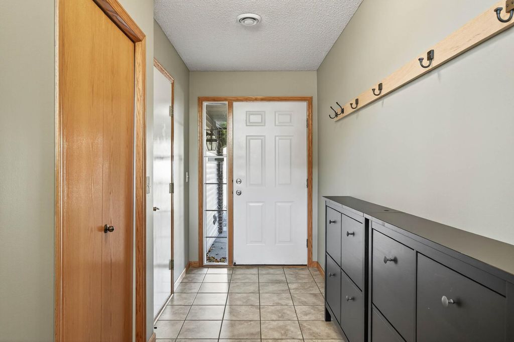 Photo of 18851 Inca Avenue, Lakeville, MN 55044 (MLS # 7033364)