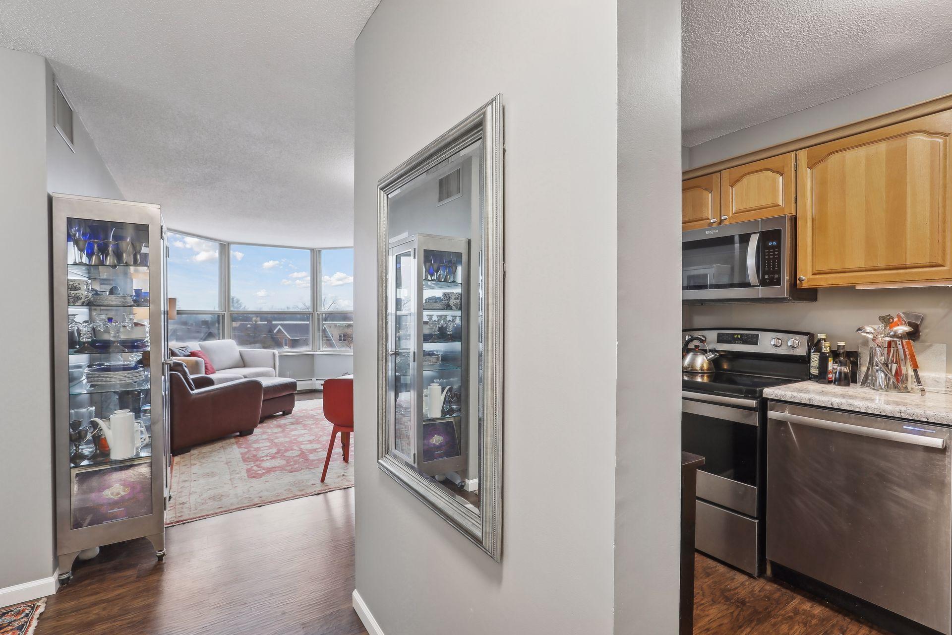 1425 W 28th Street 407