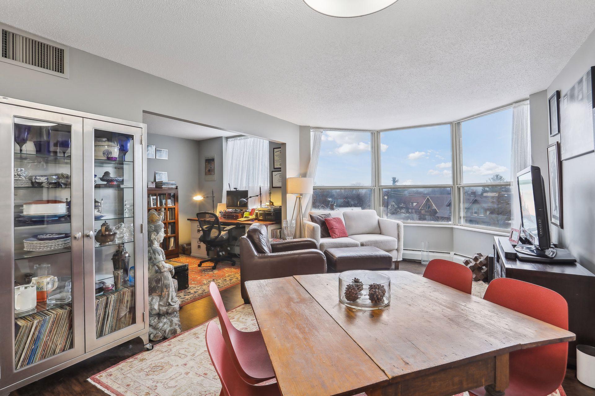 1425 W 28th Street 407