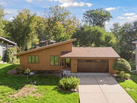1415 Natchez Avenue S Golden Valley MN 55416